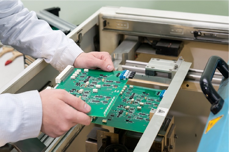 1527141694663594.jpg 电子零件.jpg